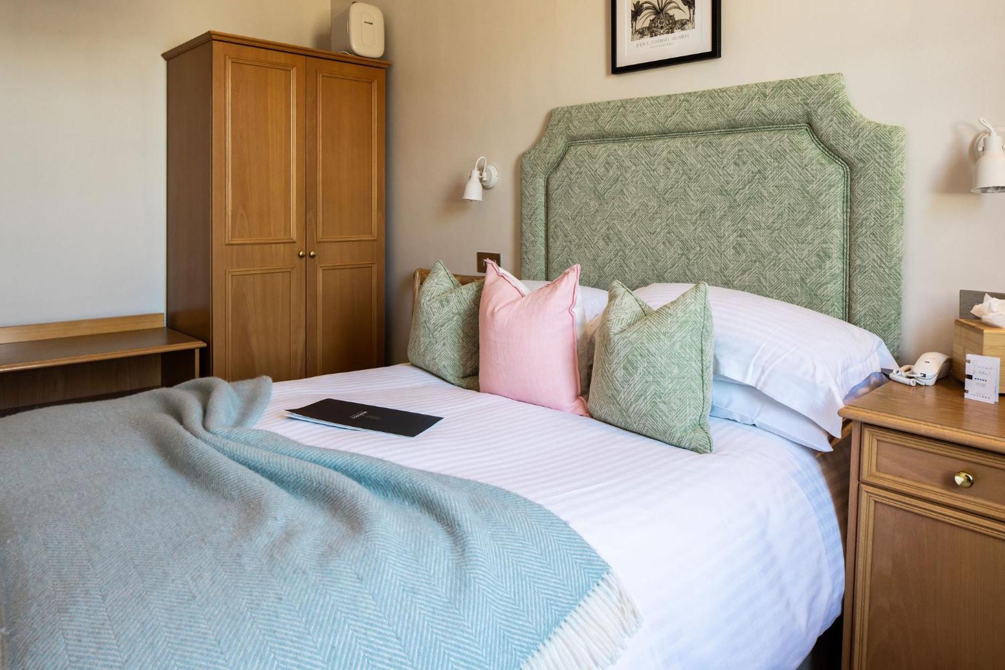 The Moorings Hotel & Restaurant Gorey 외부 사진